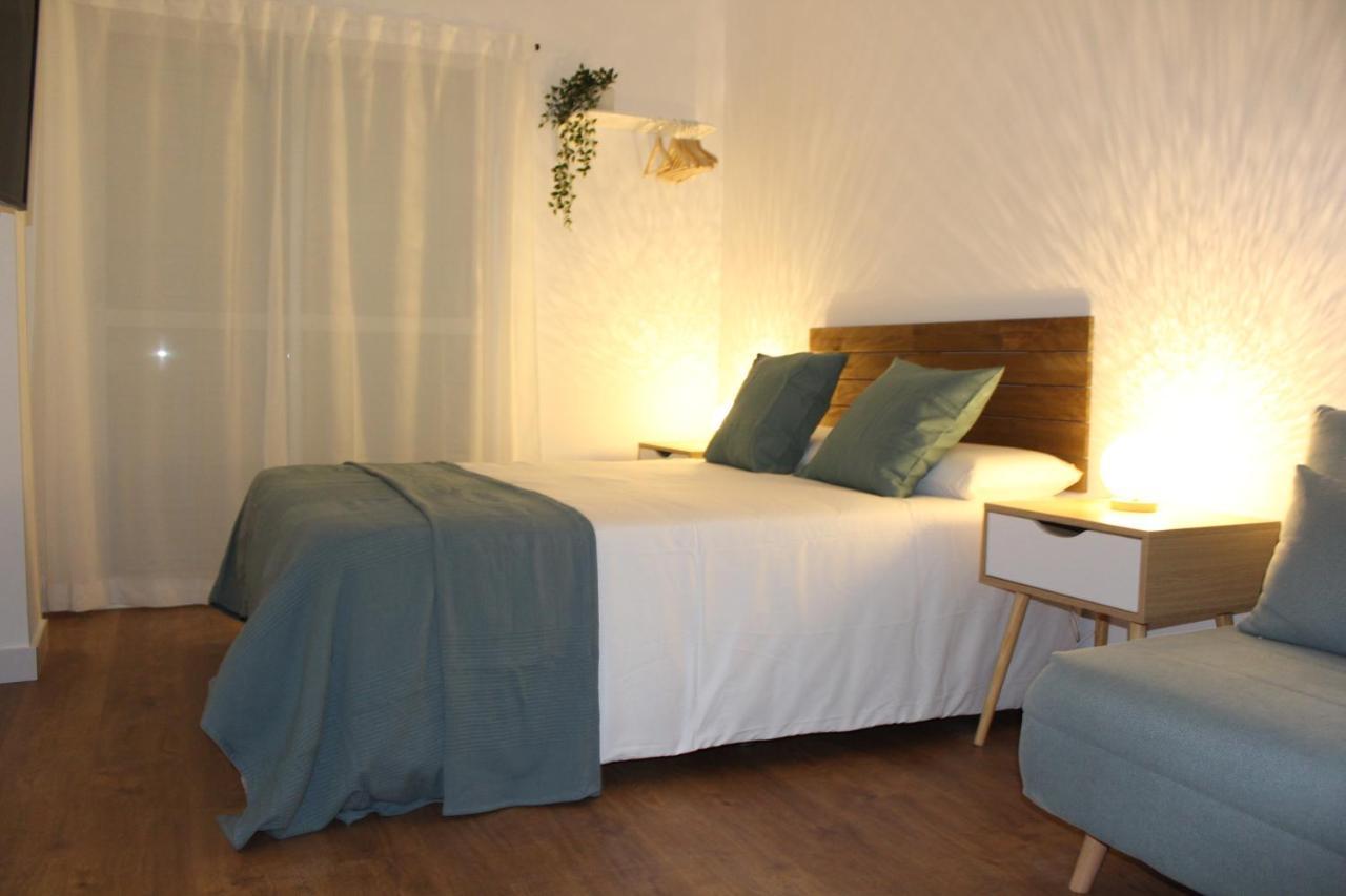 מאלגה Brand New Studio With Terrace And Bbq Close To City Center מראה חיצוני תמונה